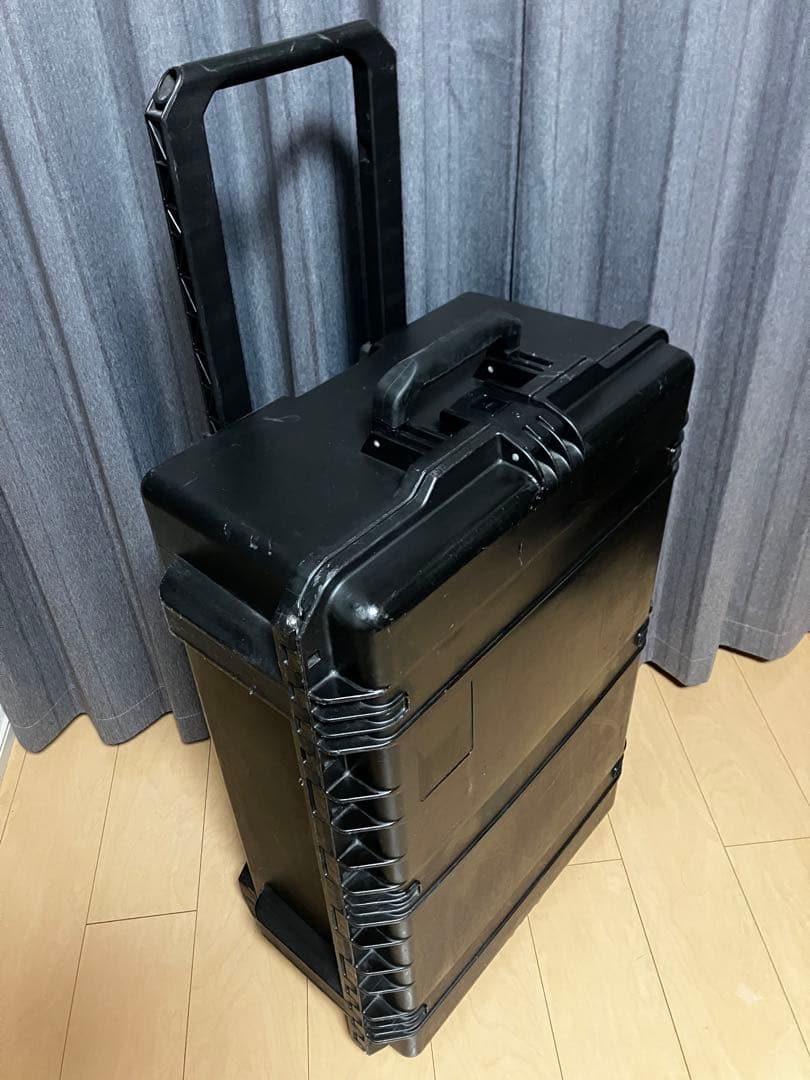 約20万円 米軍 御用達 Pelican Hardigg Case