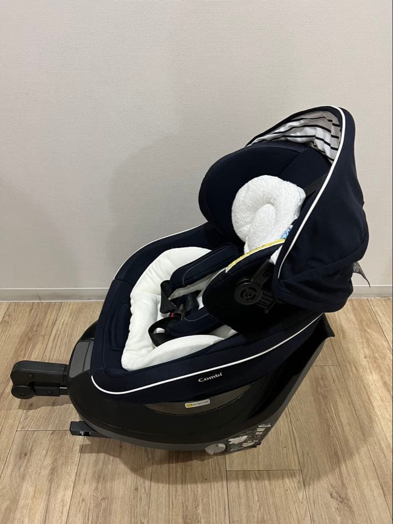 Combi チャイルドシート クルムーヴ スマート ISOFIX エッグショック
