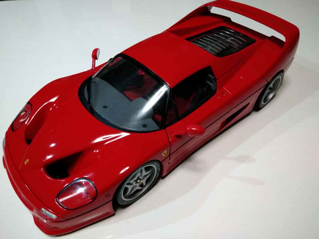 車　フェラーリ　Ｆ５０　タミヤ　ダイキャストミニカー
