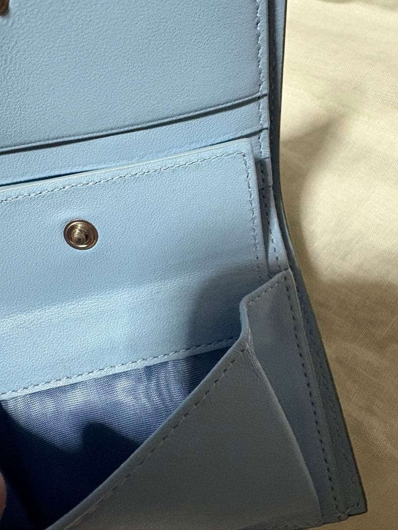 m*様 MARNI オリーブグリーン 二つ折り財布