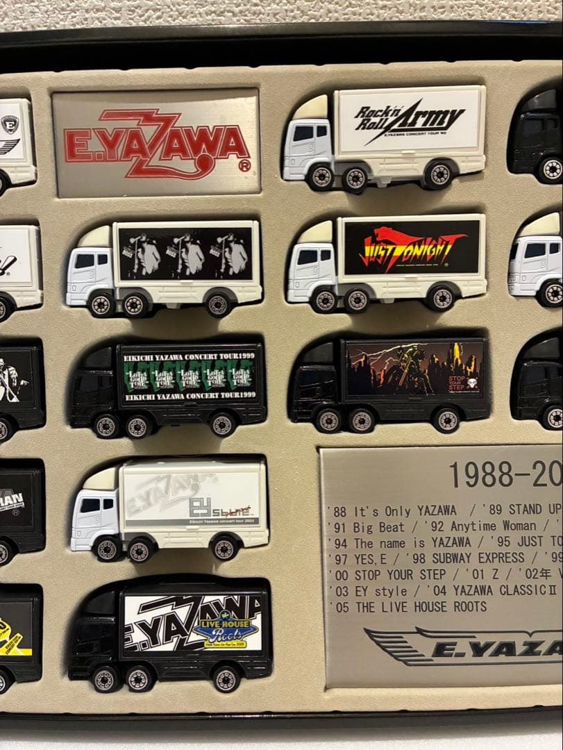 矢沢永吉 歴代トランポ型ミニカー20台セット（1988-2005）