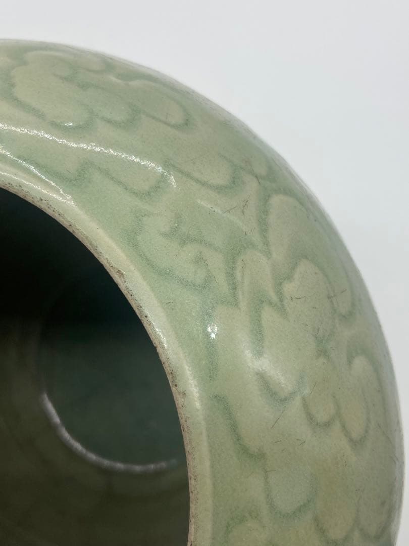 中国　元時代　龍泉窯　七観青磁　共箱　送料込み1101