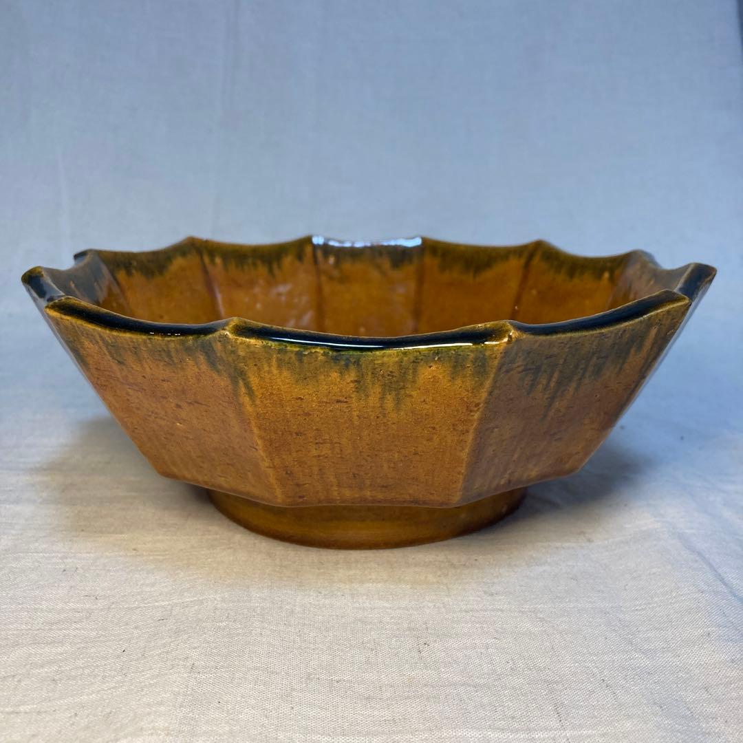 大樋焼　菓子鉢　大樋長阿弥　飴釉　釉薬　角　鉢　大樋　大皿　陶芸　金沢