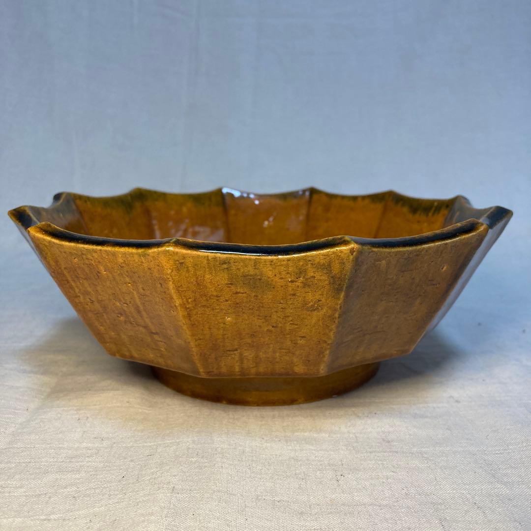 大樋焼　菓子鉢　大樋長阿弥　飴釉　釉薬　角　鉢　大樋　大皿　陶芸　金沢