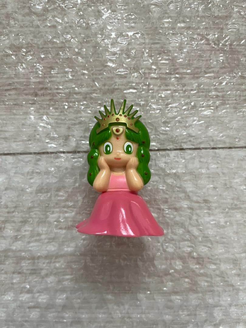 ロマンシア　フレディ王子＆ドラゴン＆セリナ姫　ソフビ