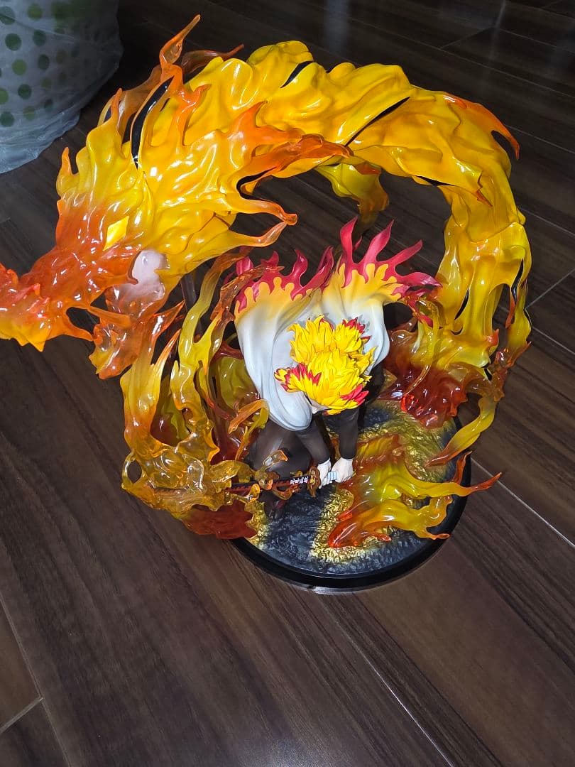 [美品]鬼滅の刃 フィギュア　煉獄杏寿郎-炎の呼吸 奥義 玖ノ型・煉獄