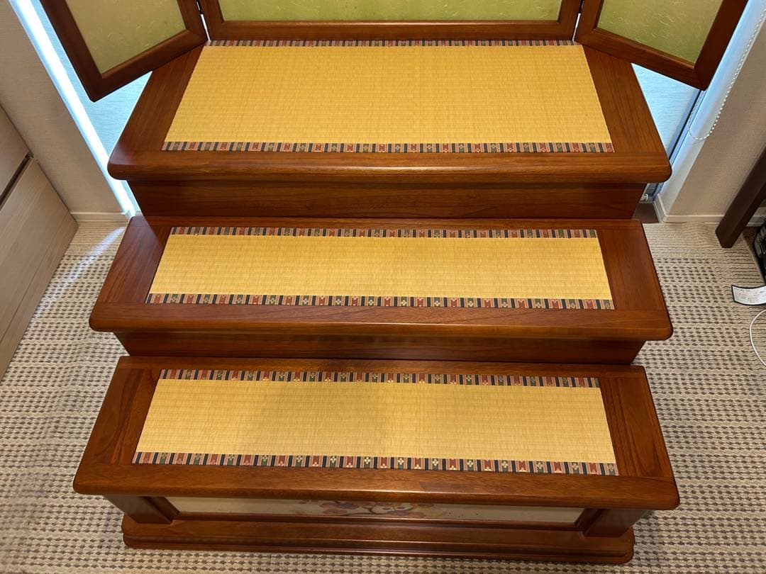 あゆな　桐製 三段ひな壇 春日三段 梅柄屏風セット　お雛様　正月飾り