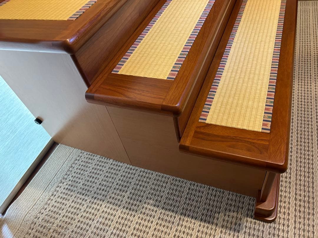 あゆな　桐製 三段ひな壇 春日三段 梅柄屏風セット　お雛様　正月飾り