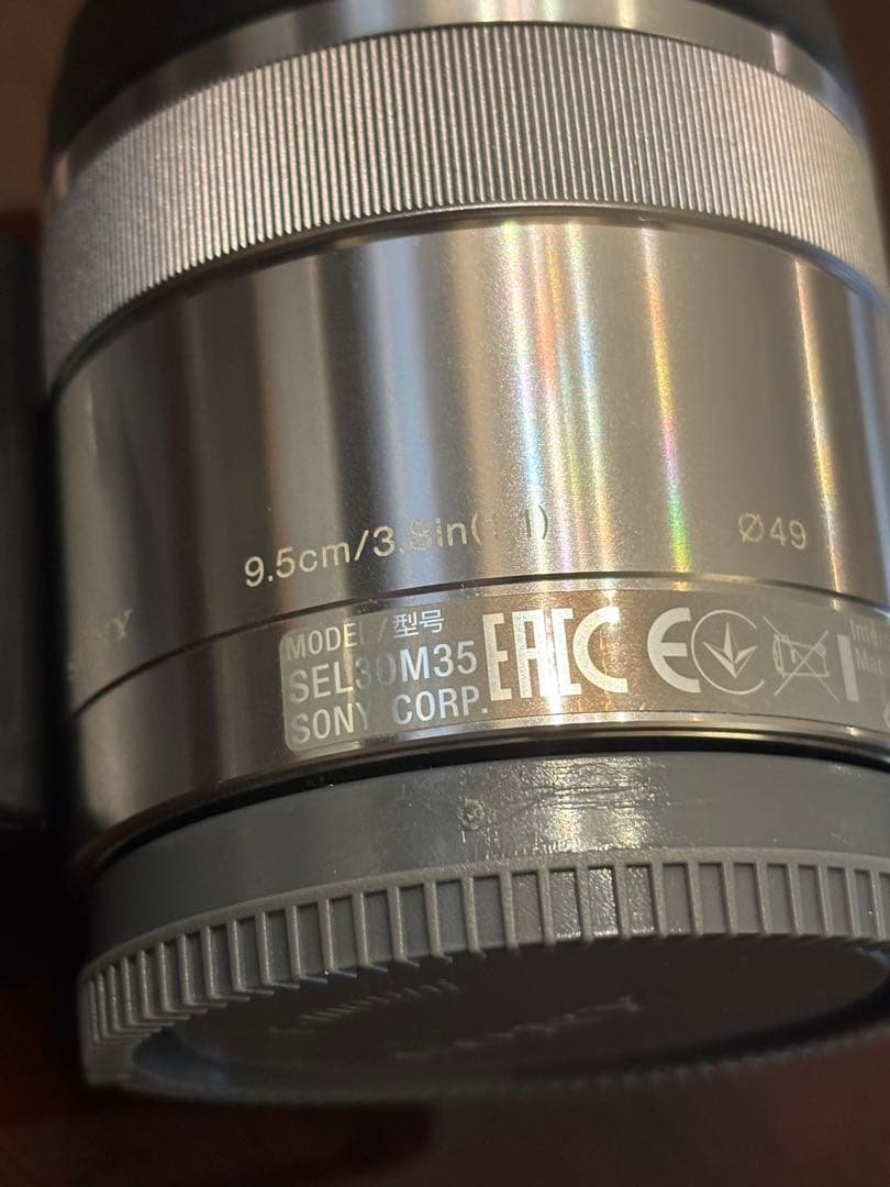 SONY α6000 本体(やや難あり)とマクロレンズ SEL30M35セット