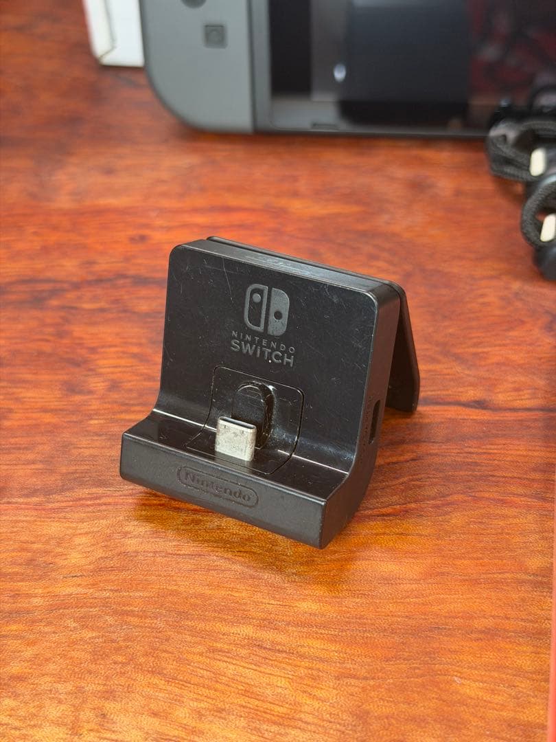 Nintendo Switch 本体 + ゲームソフト5本 おまけ多数