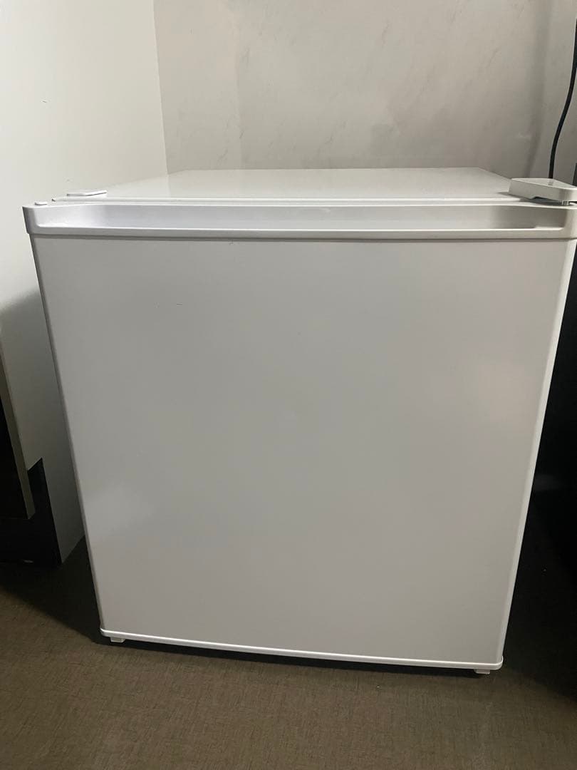 1ドア冷蔵庫　45L