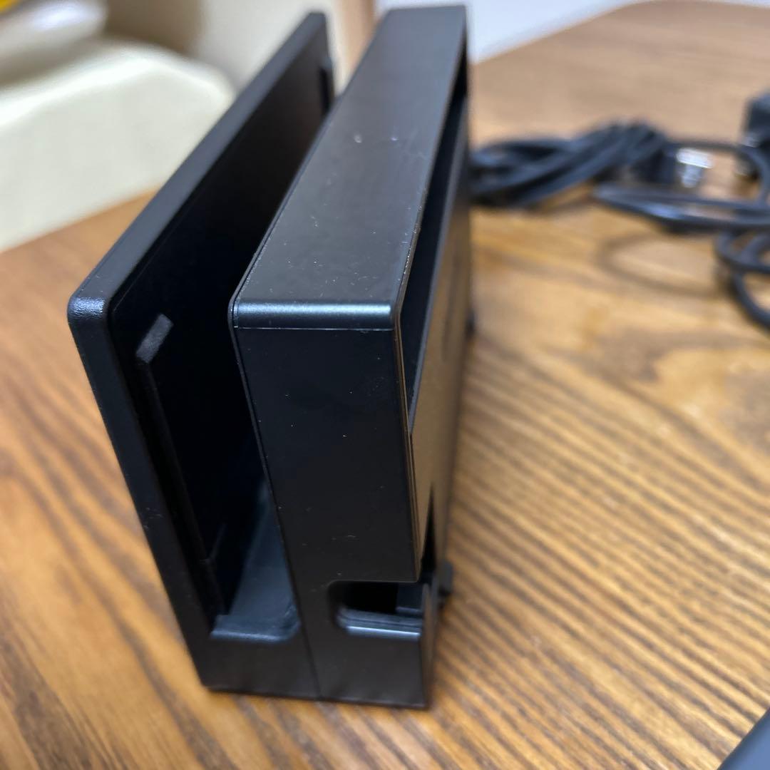 【美品】即日発送！Nintendo Switchグレー本体、SDカード付き！