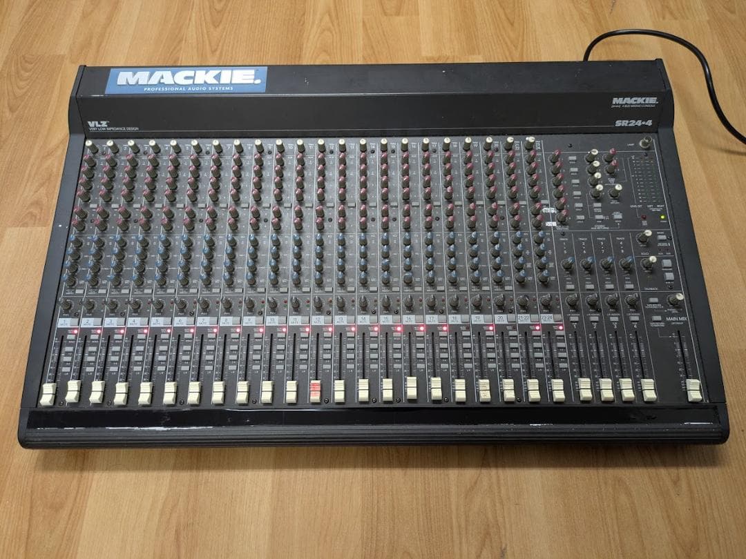 ＊お値下げ不可　MACKIE　マッキー　SR24-4　アナログミキサー