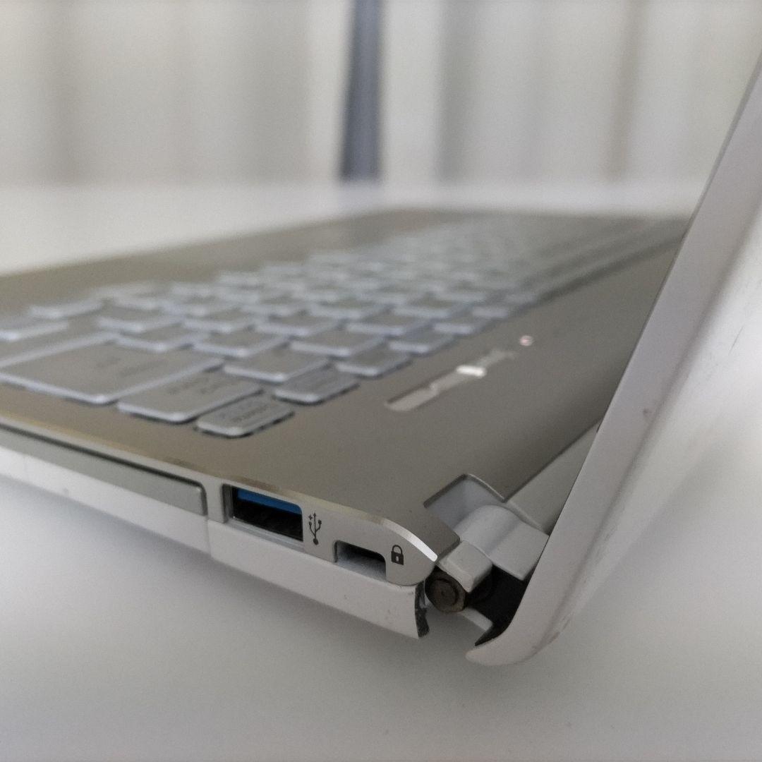 ノートパソコン 富士通 Lifebook SH75/B1