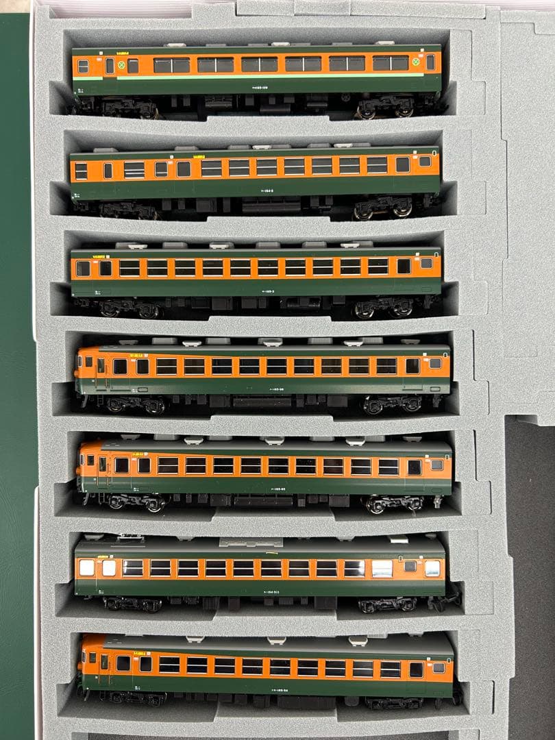 KATO 10-1488.1489 165系 急行「佐渡」基本.増結セット