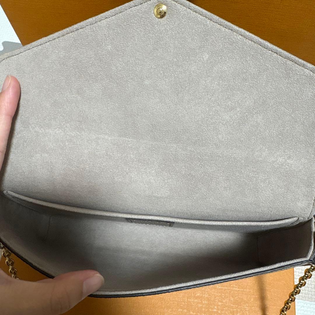 ★ice LOUIS VUITTON ポシェットフェリシー