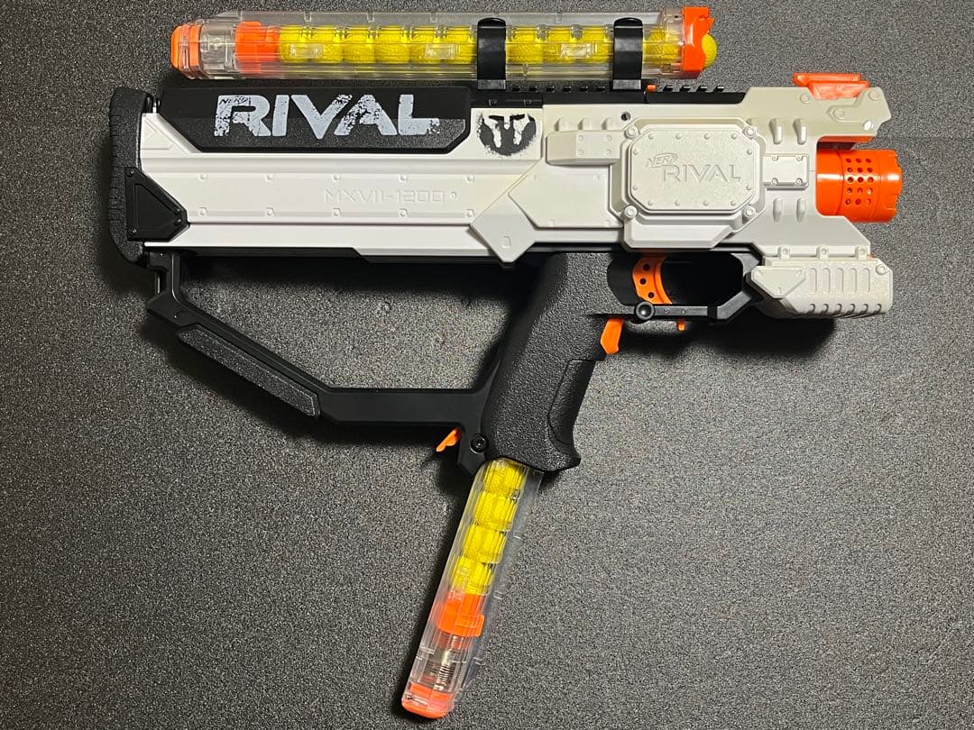 ナーフ ライバル RIVAL ヘラ Hera ＆ マガジンクリップ セット