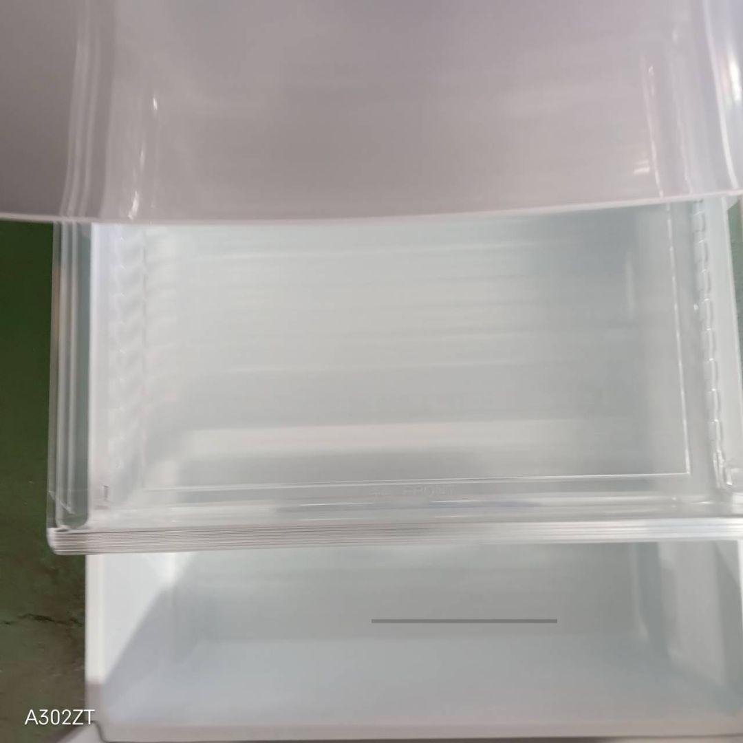 256 送料設置無料　Panasonic　自動製氷機能付き大型冷蔵庫　411L