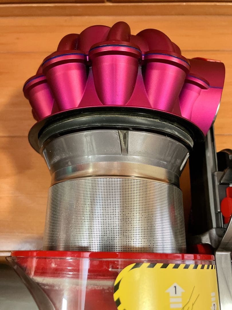 クール【dyson】SV11/HH11 V7 コードレスクリーナー