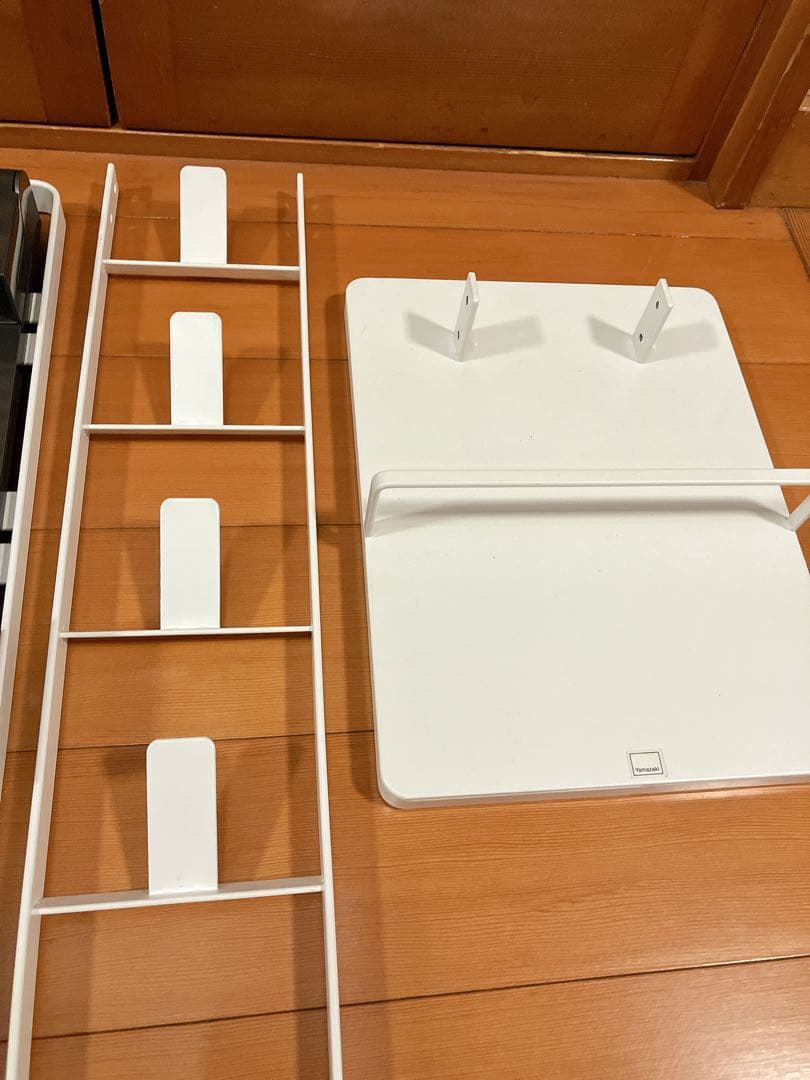 クール【dyson】SV11/HH11 V7 コードレスクリーナー