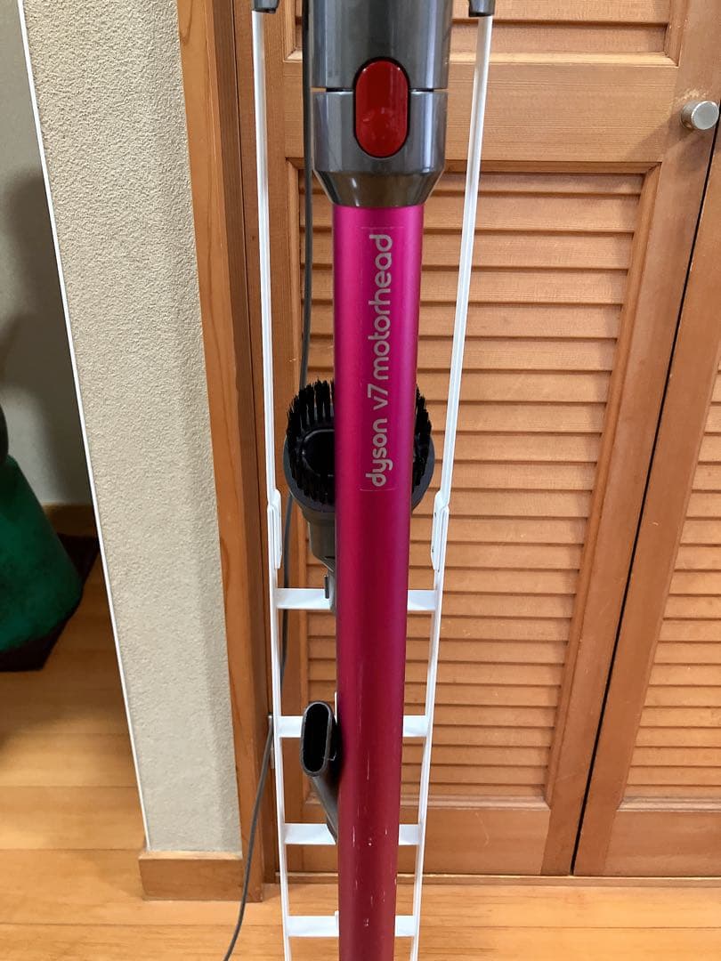 クール【dyson】SV11/HH11 V7 コードレスクリーナー