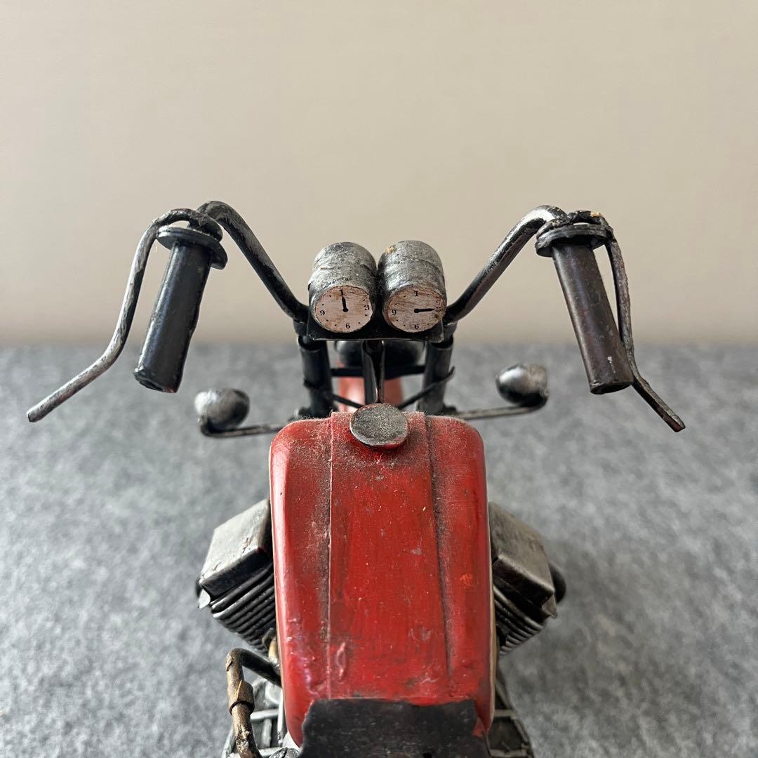 ブリキ製 ヴィンテージ風 バイク置物 インテリア レトロ 熊手 モーターサイクル