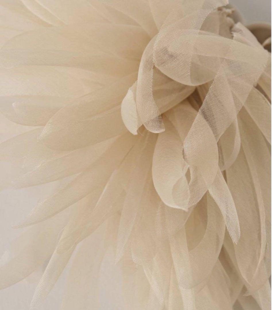 VERMEIL par iena シルクオーガンジーコサージュ グレー