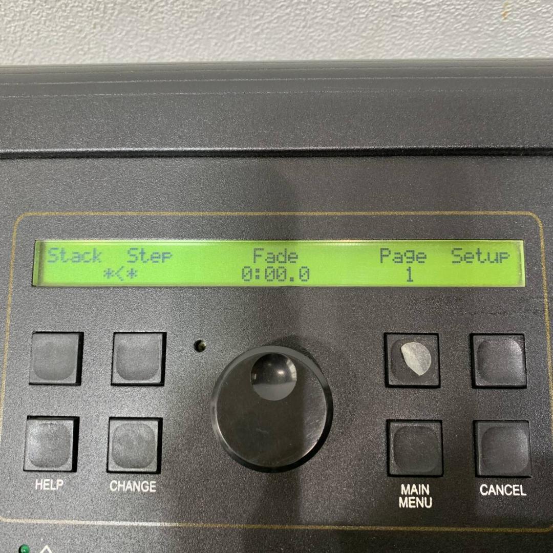 LEVITON MC7532　照明制御器　DMXコントローラー　XZ3948