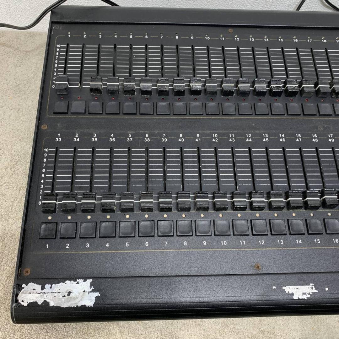 LEVITON MC7532　照明制御器　DMXコントローラー　XZ3948