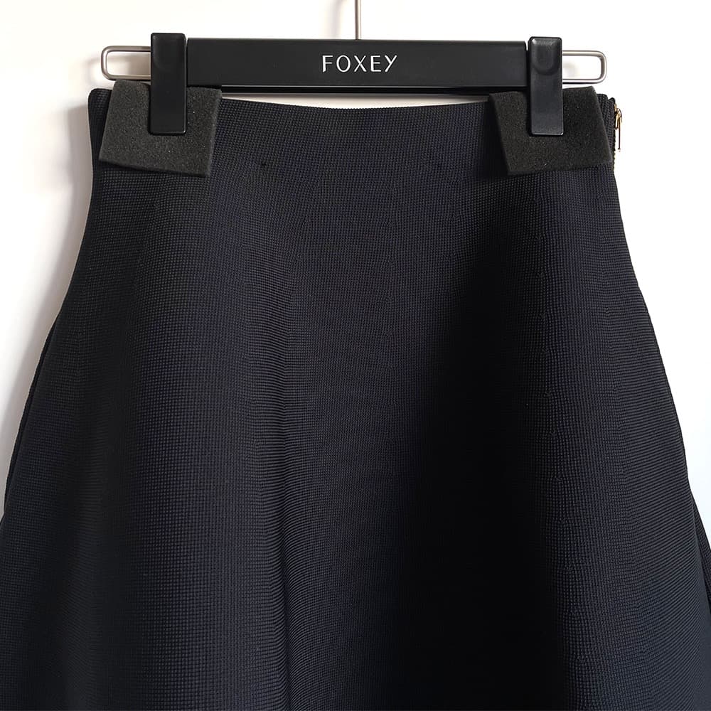 マディソンブルー*2025年最新 定番ダブルフェイスミモレフレアスカート 00