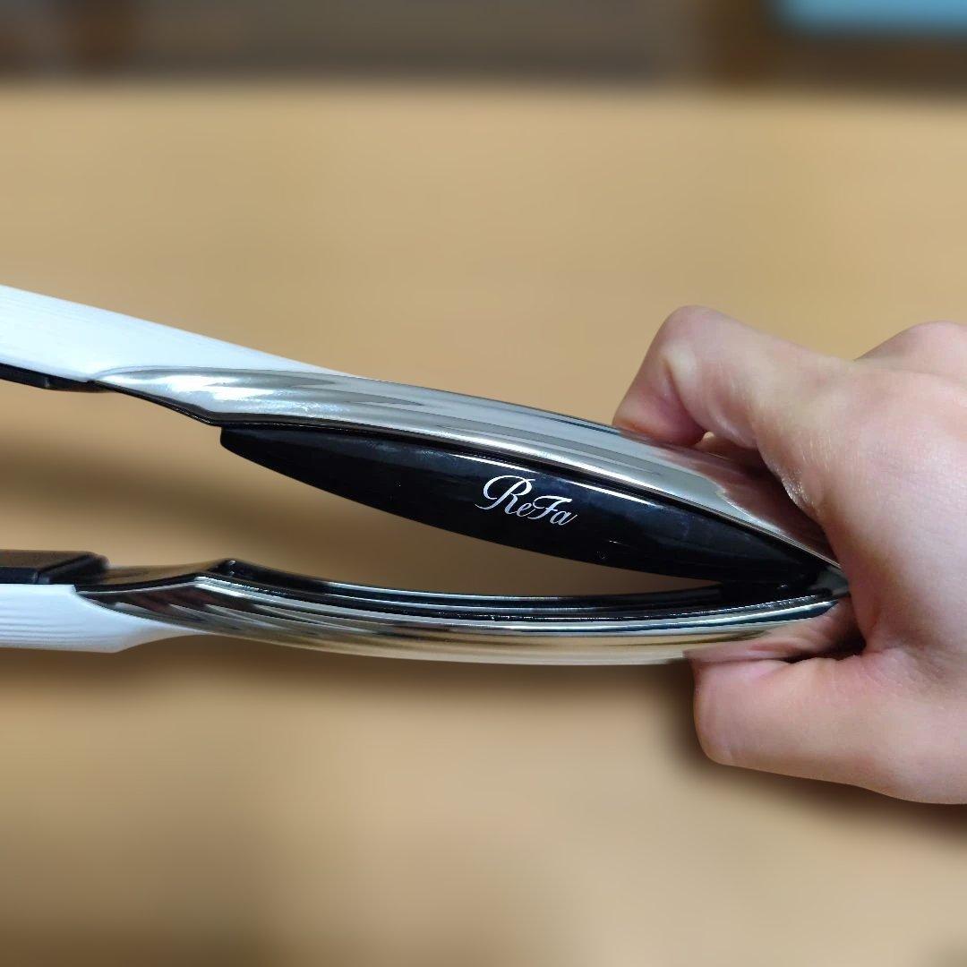 リファ　ビューテック ストレートアイロン ホワイト　美品