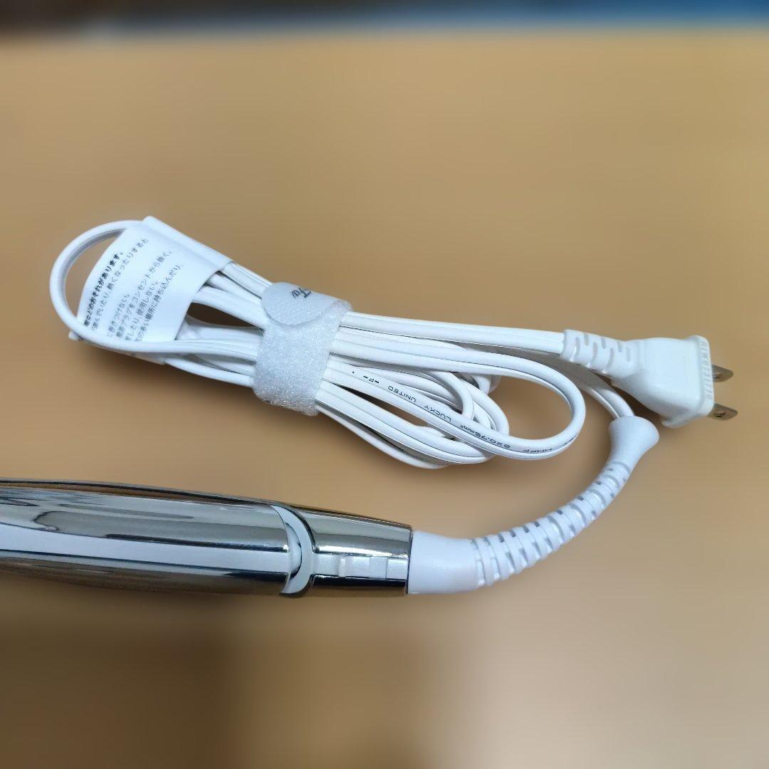 リファ　ビューテック ストレートアイロン ホワイト　美品