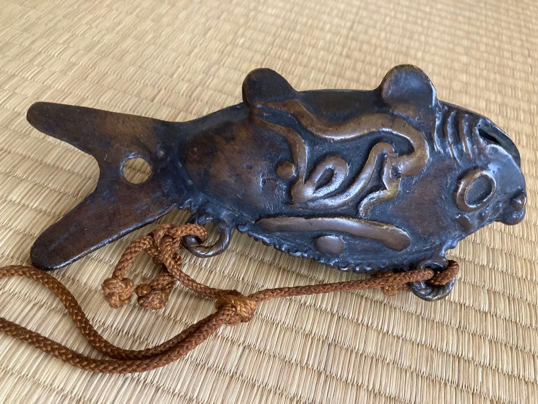 ギョ！これ！風鈴？仏教用具？