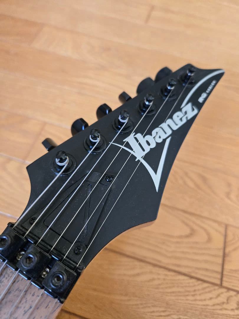 Ibanezアイバニーズ RG370ZB Weathered Black