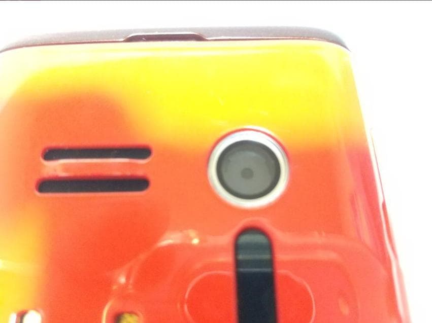 GRATINA KYY06 折りたたみ式携帯電話 オレンジ