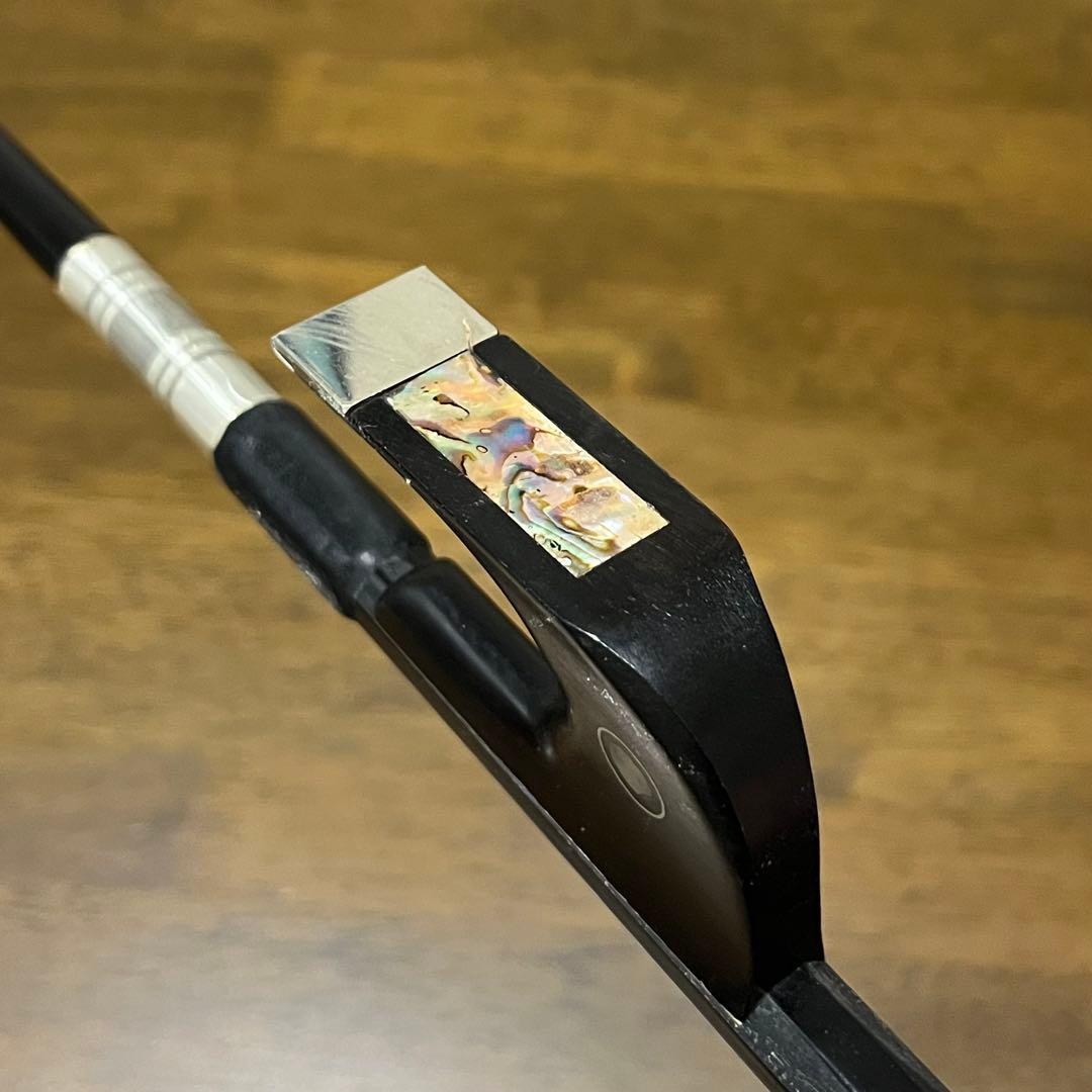 コントラバスの弓（毛無し）