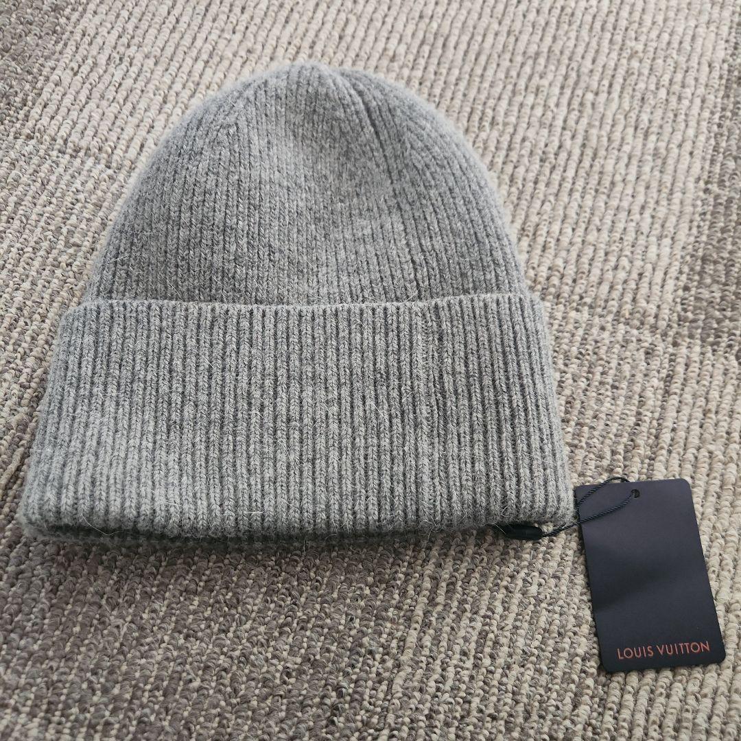 【希少】Louis Vuitton グレー ニット帽　フリーサイズ