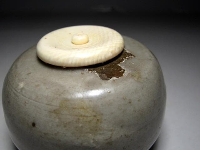 時代 宋胡録茶入 「長雨」 挽家 表千家十二代 惺斎花押　　　　m145