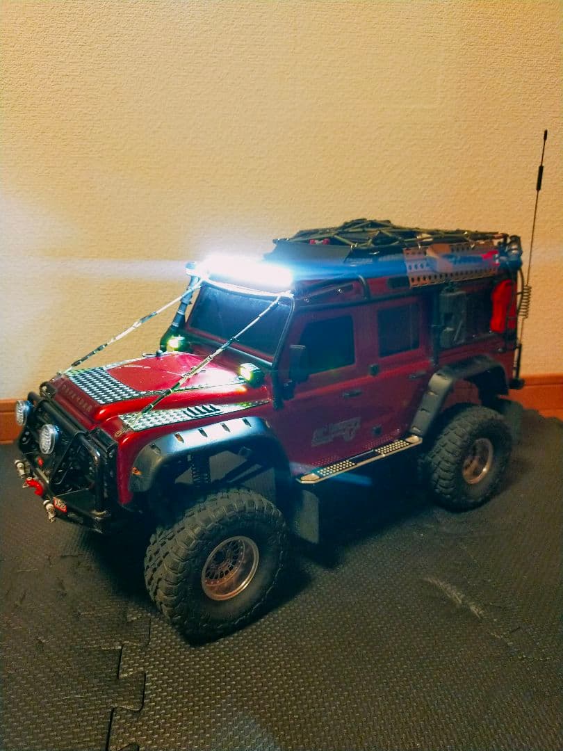 トラクサス　TRX4 ディフェンダー　カスタム
