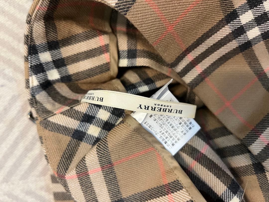 BURBERRY スカート