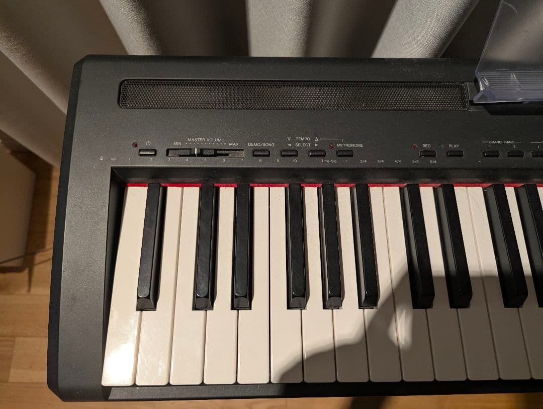 YAMAHA　ヤマハ　P-95B　88鍵　電子ピアノ　台・ペダル・アダプタ付き