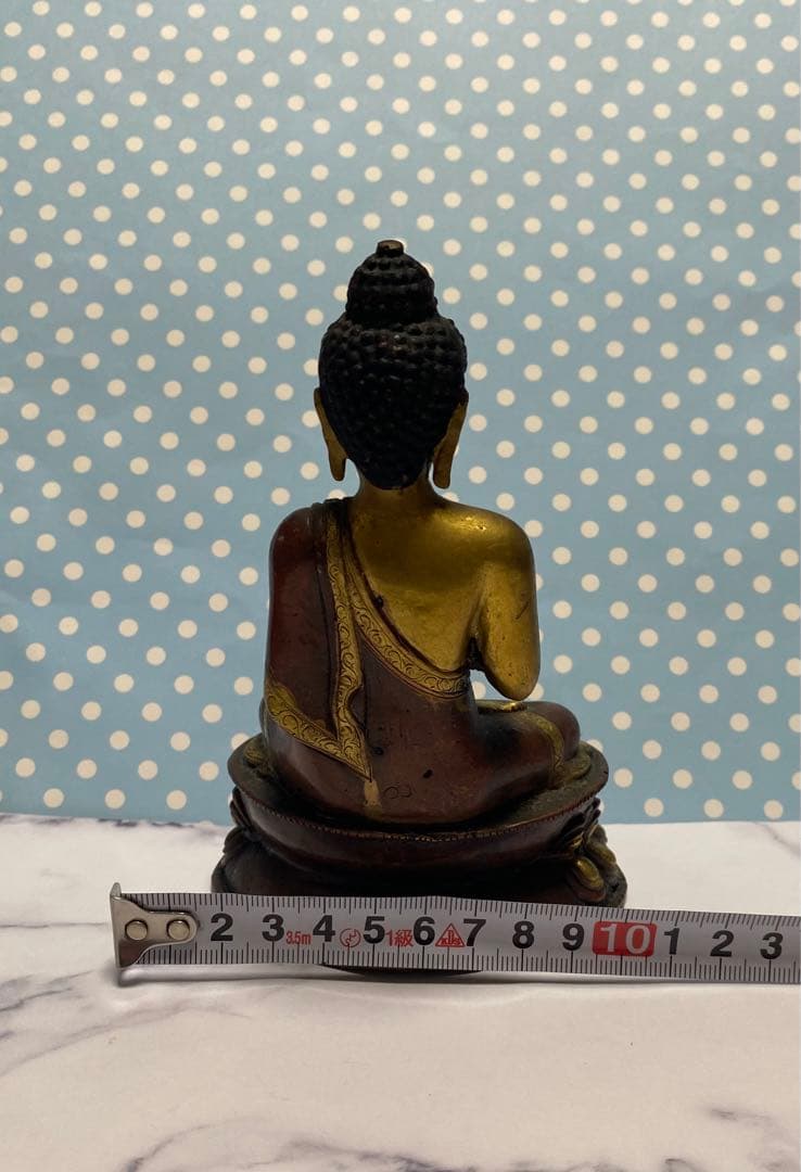 銅製　チベット　特大鍍金仏　ネパール仏像　家内仏堂 奉納 装飾品 工芸品 置物