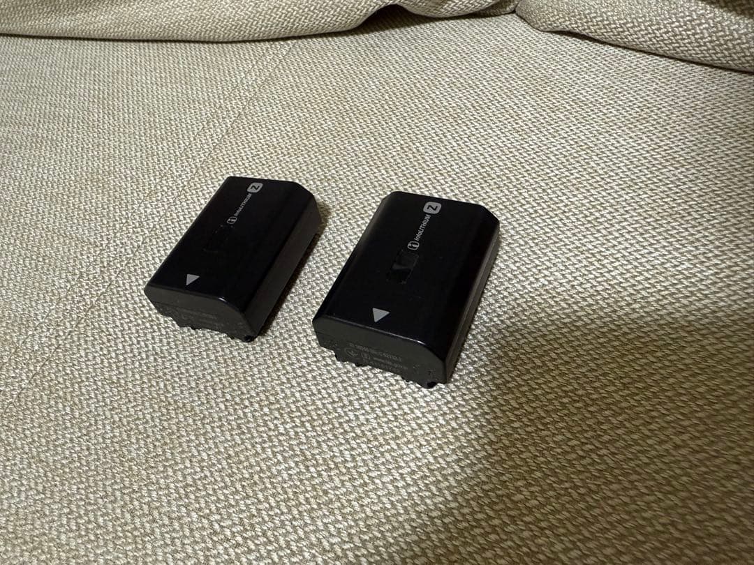 SONY α7C II ILCE-7CM2 + 純正バッテリー2個 即発送可