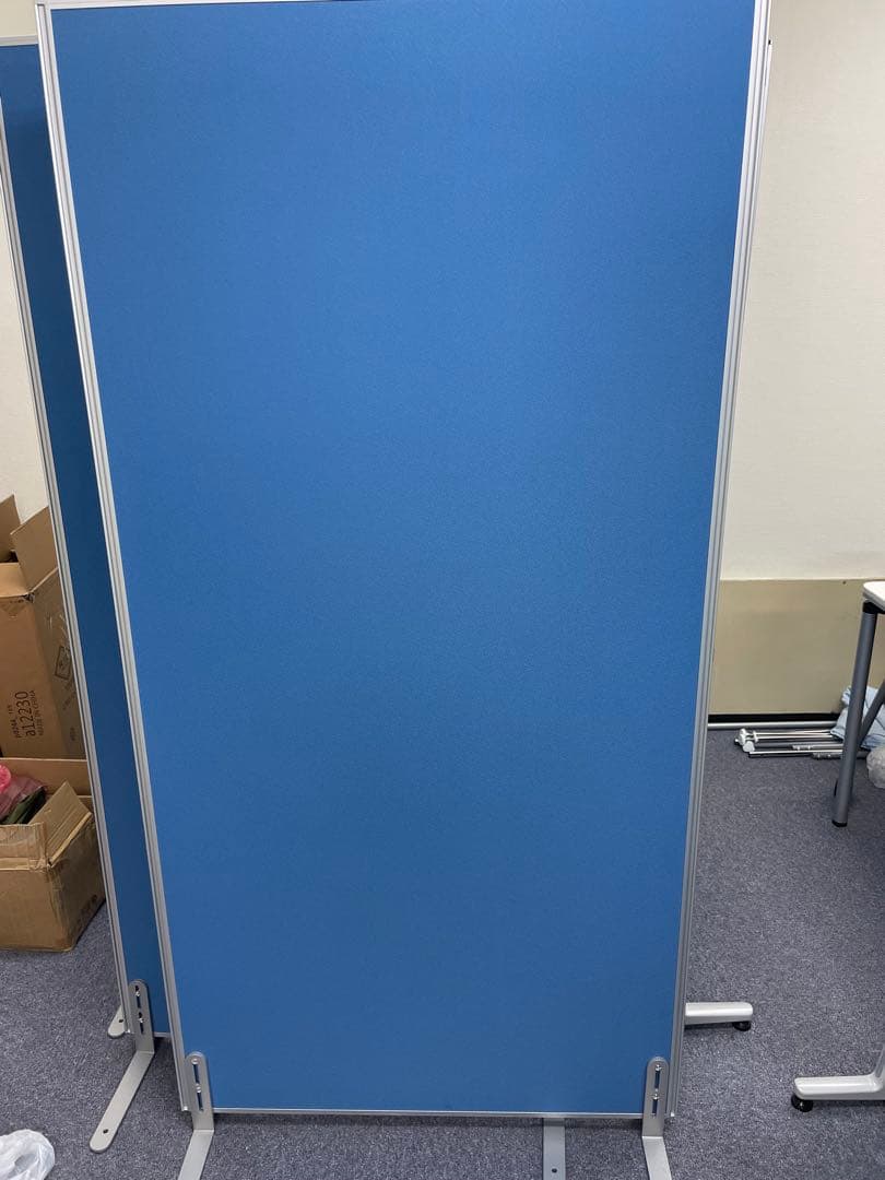 カグクロオフィスクロスローパーテーション （H1800×W900）その一