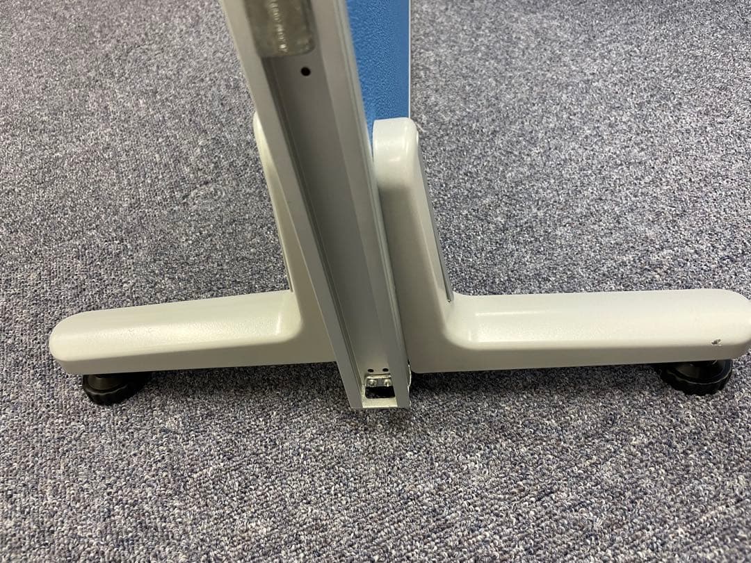 カグクロオフィスクロスローパーテーション （H1800×W900）その一