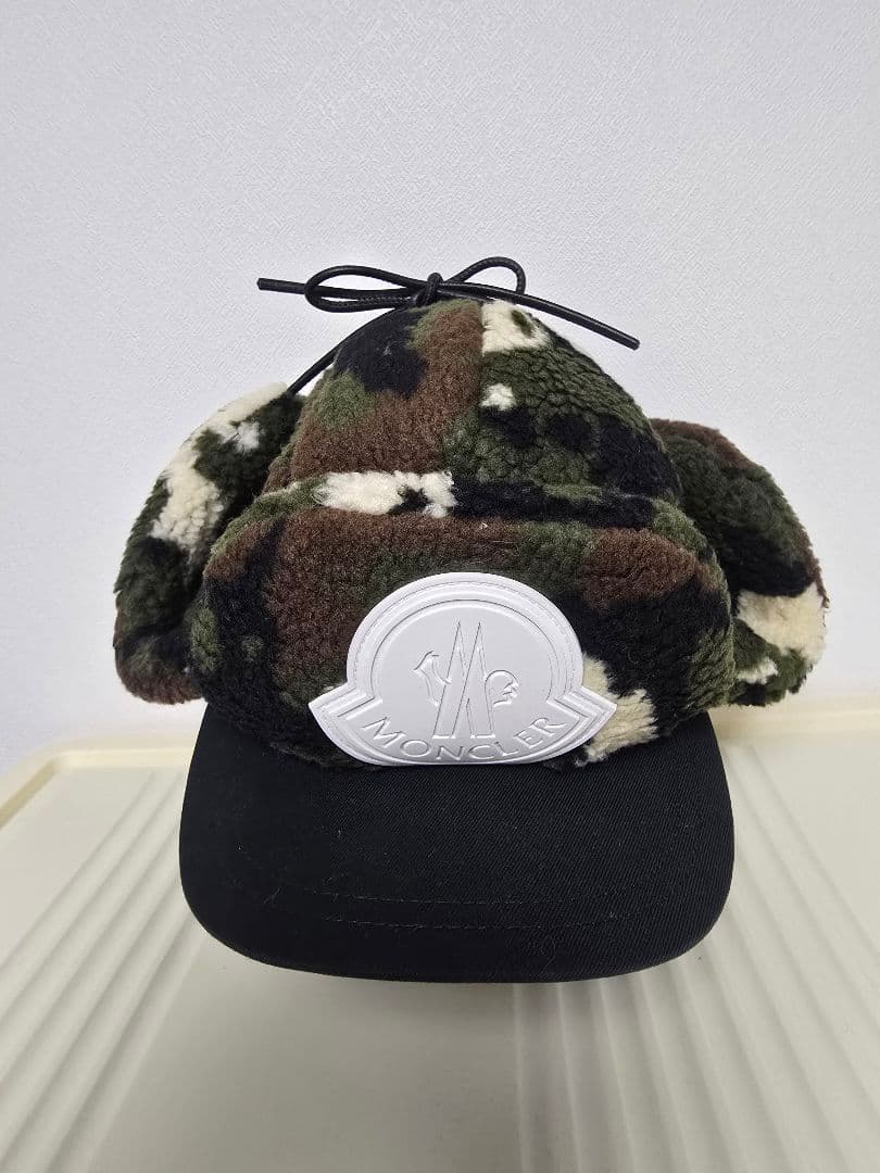 【極レア/極美品】MONCLER カモフラ ボア フライトキャップ ビッグロゴ