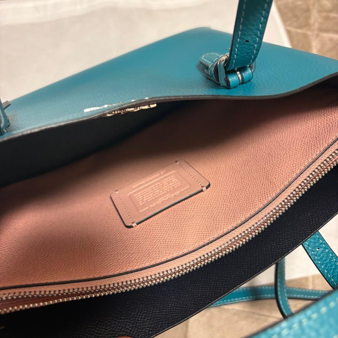 COACH ターコイズ ショルダーバッグ