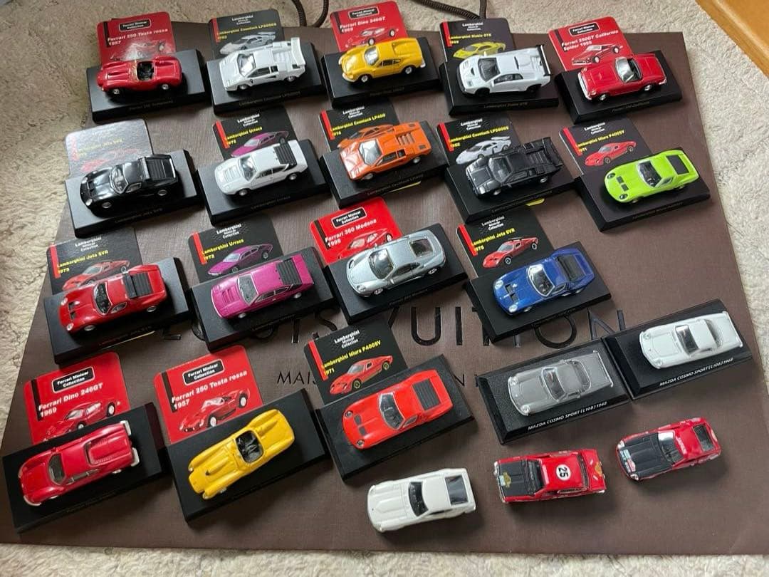ミニカー ランボル　フェラーリ 22個KYOSHO ダイドーリミッドエディション