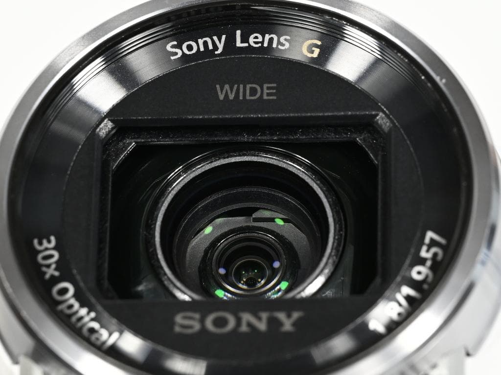 【美品】 ソニー　SONY HDR-CX680 デジタルビデオカメラ