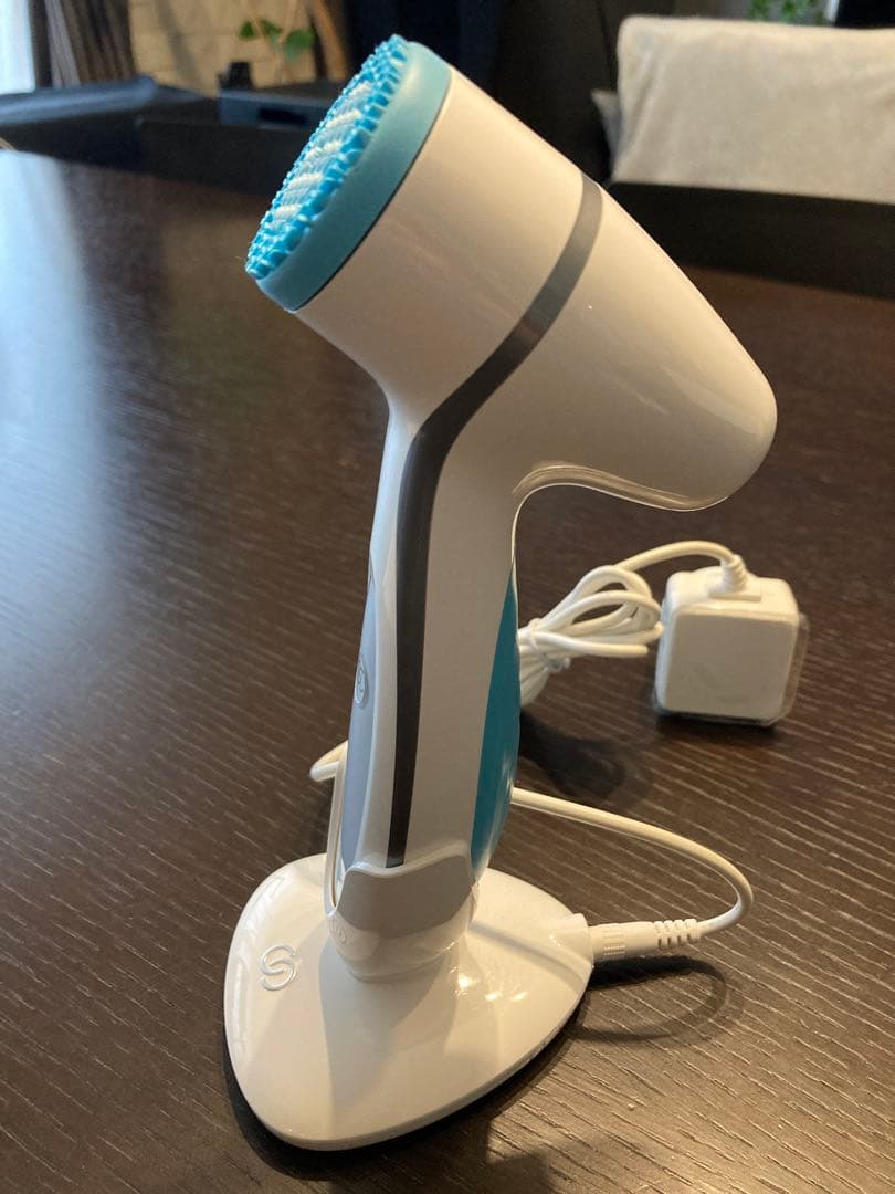 Nu Skin ニュースキン　ルミスパ 洗顔ブラシ （正規購入品）/充電器付き